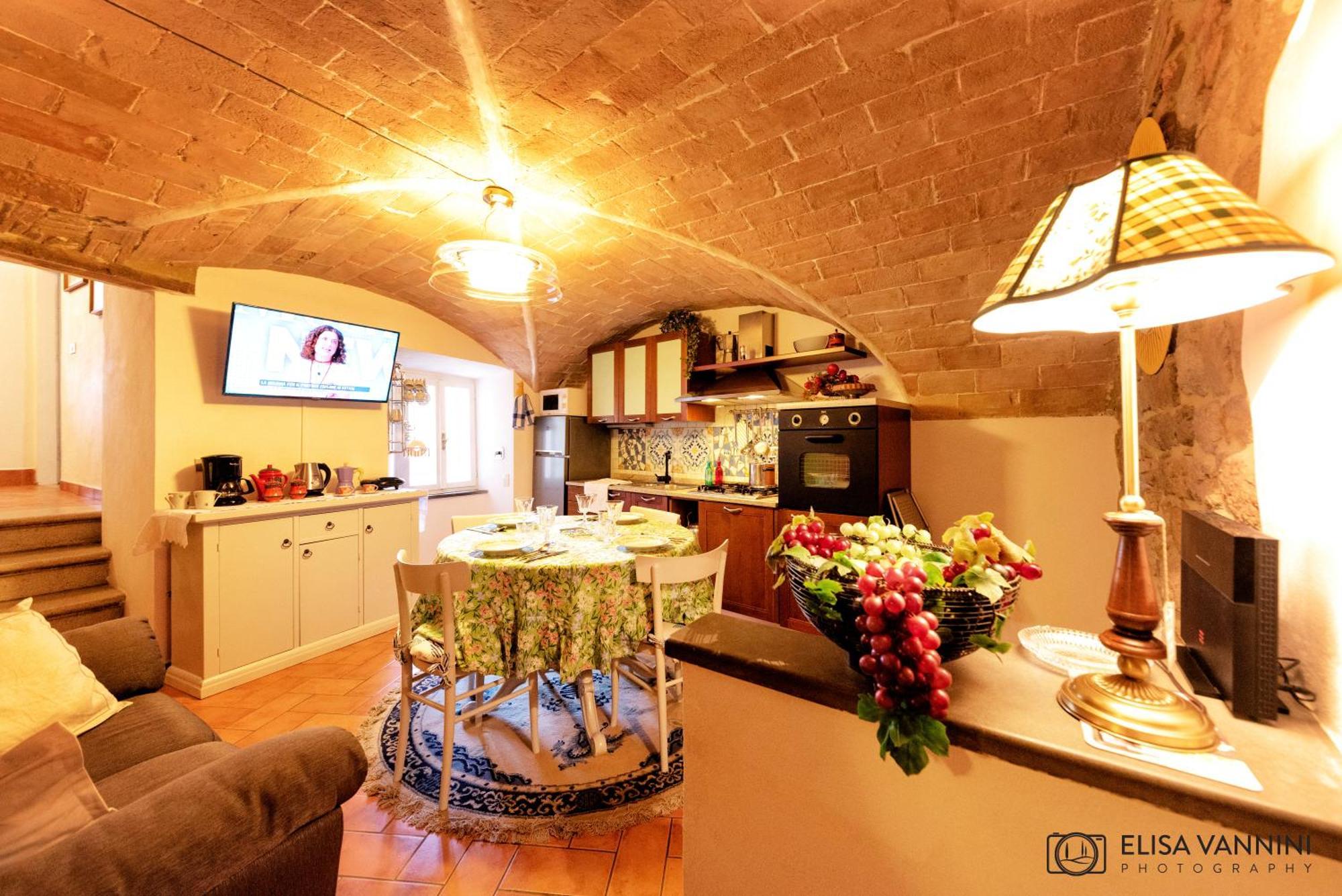 Appartamento A Casa Di Rache & Bea Volterra Esterno foto